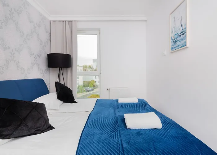Stylish Two Bedroom Nasypowa By Renters Apartamento