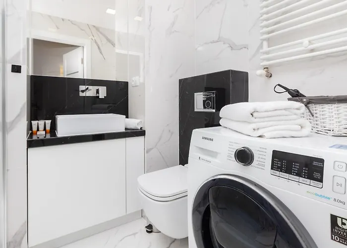 Stylish Two Bedroom Nasypowa By Renters * Gdynia