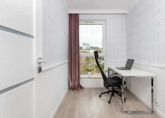 Stylish Two Bedroom Nasypowa By Renters アパート グディニャ