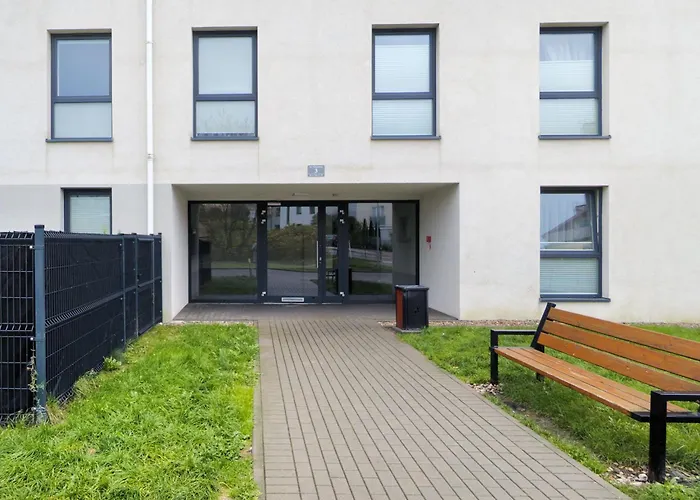 Stylish Two Bedroom Nasypowa By Renters Apartamento Gdynia